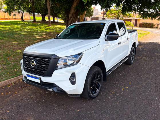 NISSAN FRONTIER 2.3 16V TURBO DIESEL S CD 4X4 MANUAL NISSAN FRONTIER 2.3 16V TURBO DIESEL S CD 4X4 MANUAL